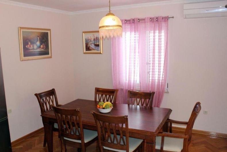 King Apartment Makarska