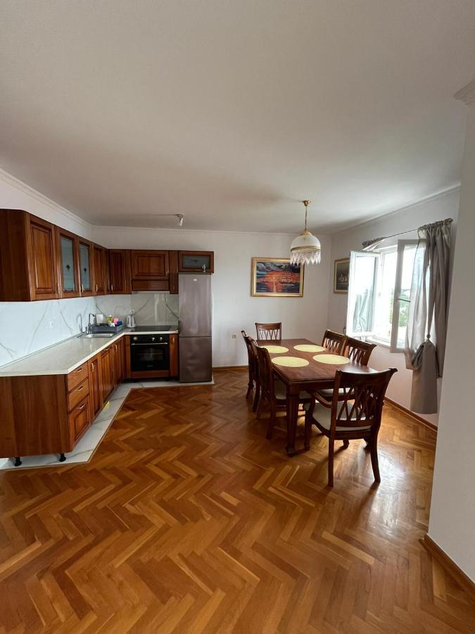 King Apartment
